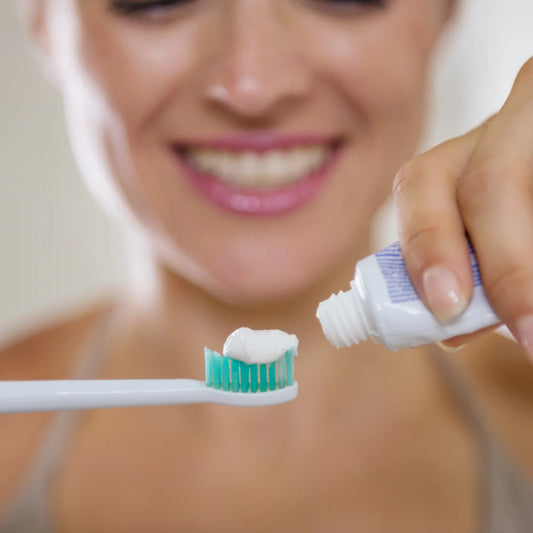 How Do Crest 3D White Whitening Toothpastes Work? A Guide to Effective Whitening Technologies