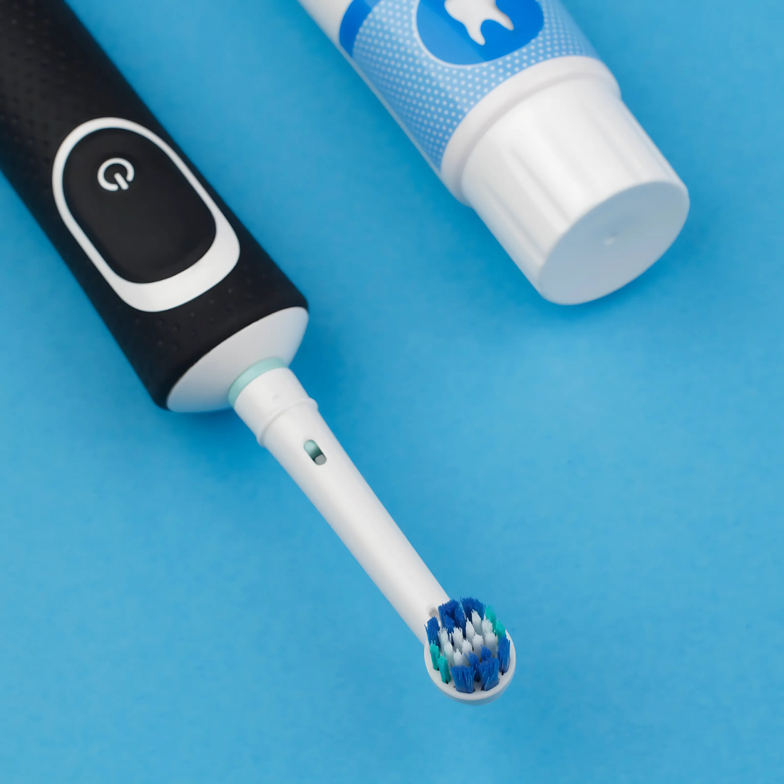 How Does a Sonic Toothbrush Work? Discover Its Benefits!